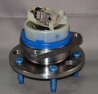 G.M WHEEL HUB