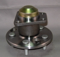 G.M WHEEL HUB