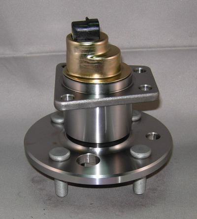 G.M WHEEL HUB