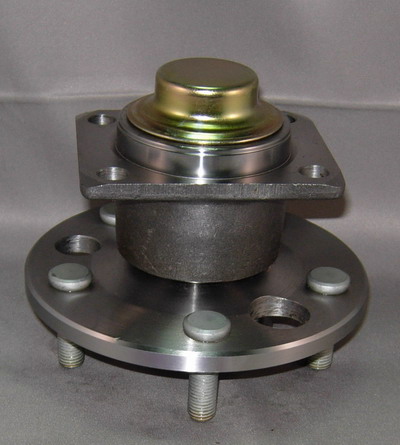 G.M WHEEL HUB