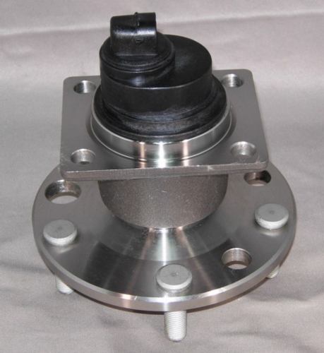 G.M WHEEL HUB