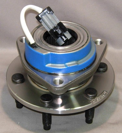 G.M WHEEL HUB