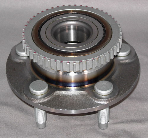 FORD WHEEL HUB