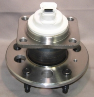 G.M WHEEL HUB