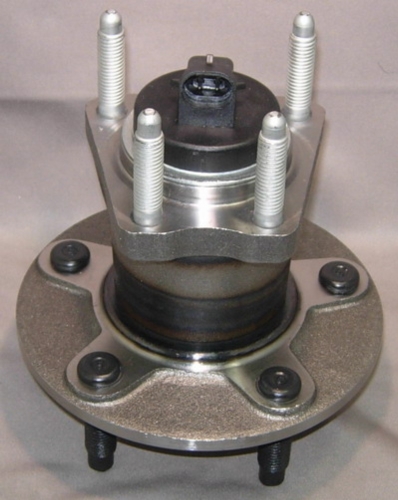 G.M WHEEL HUB