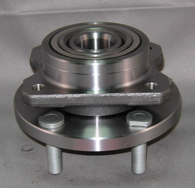 CHRYSLER WHEEL HUB