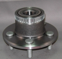 CHRYSLER WHEEL HUB