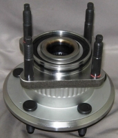 CHRYSLER WHEEL HUB