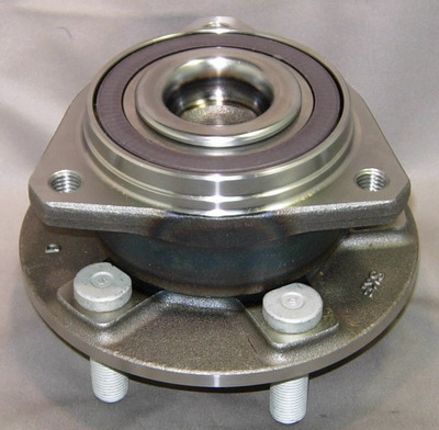 CHRYSLER WHEEL HUB