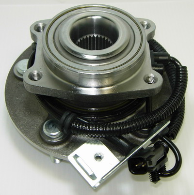 CHRYSLER WHEEL HUB