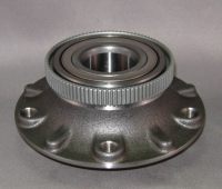 BMW WHEEL HUB