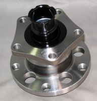 VW  WHEEL HUB