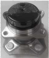 Nissan Wheel Hub & Bearing