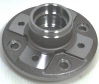 SUZUKI WHEEL HUB