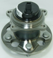 TOYOTA WHEEL HUB