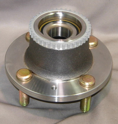 G.M WHEEL HUB