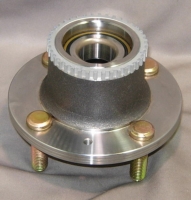 G.M WHEEL HUB