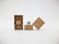 Woodcarving flash drive