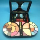 Make up kit