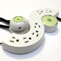 Smart power strip