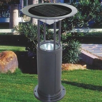 Solar-powered Lawn Light