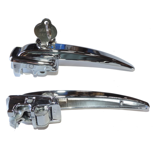 CHROME DOOR HANDLES ON 1 KEY LOCKING - BUS 61-63 - SOLD PAIR