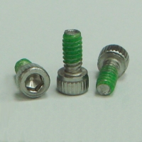 Straight Knurl Socket Machine Screw