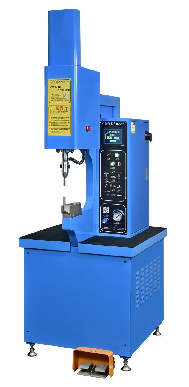 Hydraulic Riveting Machine