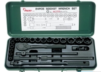 24 Pcs Socket Wrench Set