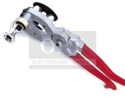 Cable stripper