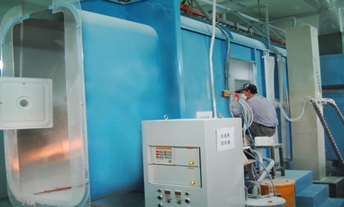 Powder-recycling Spray Booth