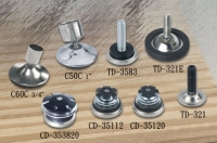 Adjusting Knobs / Foot Pads