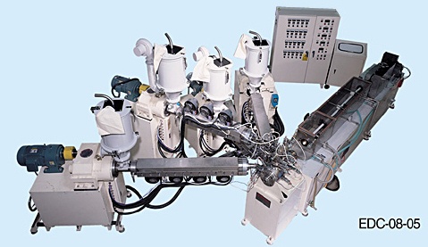 Multi-Layer Extruder & Cutting Machine