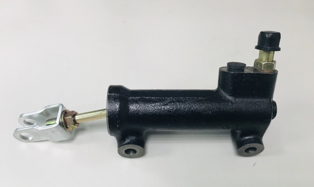 MITSUBISHI CLUTCH MASTER CYLINDER ASSY / MC-113030