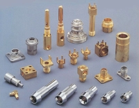 High-difficulty operation of lathe turning, milling, drilling, hinging, and tapping. 