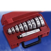 Socket wrench sets & sockets