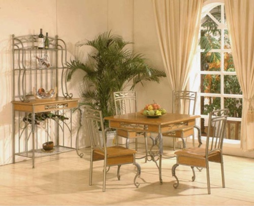 Dining-Sets/Tables and Chairs