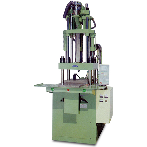 Vertical Type Plastic Injection Molding Machine