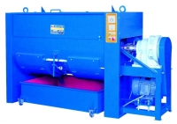 Horizontal dryer type mixer