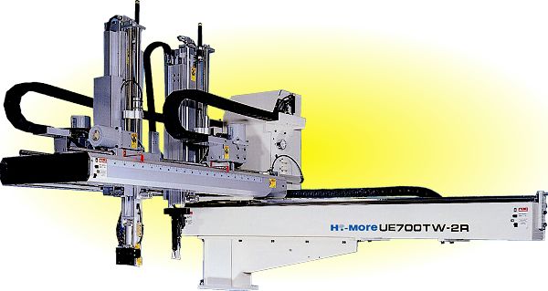 Robots for Plastic Processing Machines