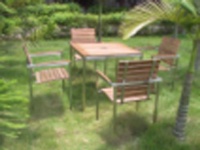 OUTDOOR DINING SET