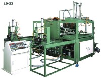 Fully Automatic Continuous Vacuum Forming Machine