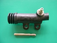 CLUTCH SLAVE CYLINDER