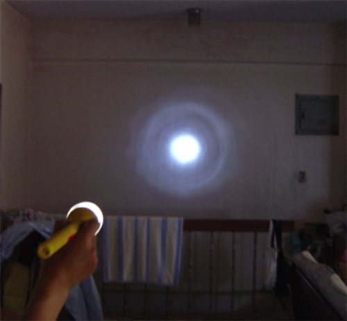 Long Distance LED Electric Torch