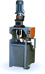 Two-Stage Speed of Heavy Duty Hydraulic Riveting Machine (Hydraulic Type)